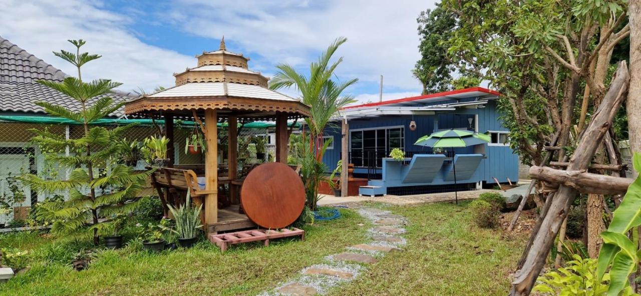 Mana Pool House Acomodação com café da manhã Chiang Rai Exterior foto